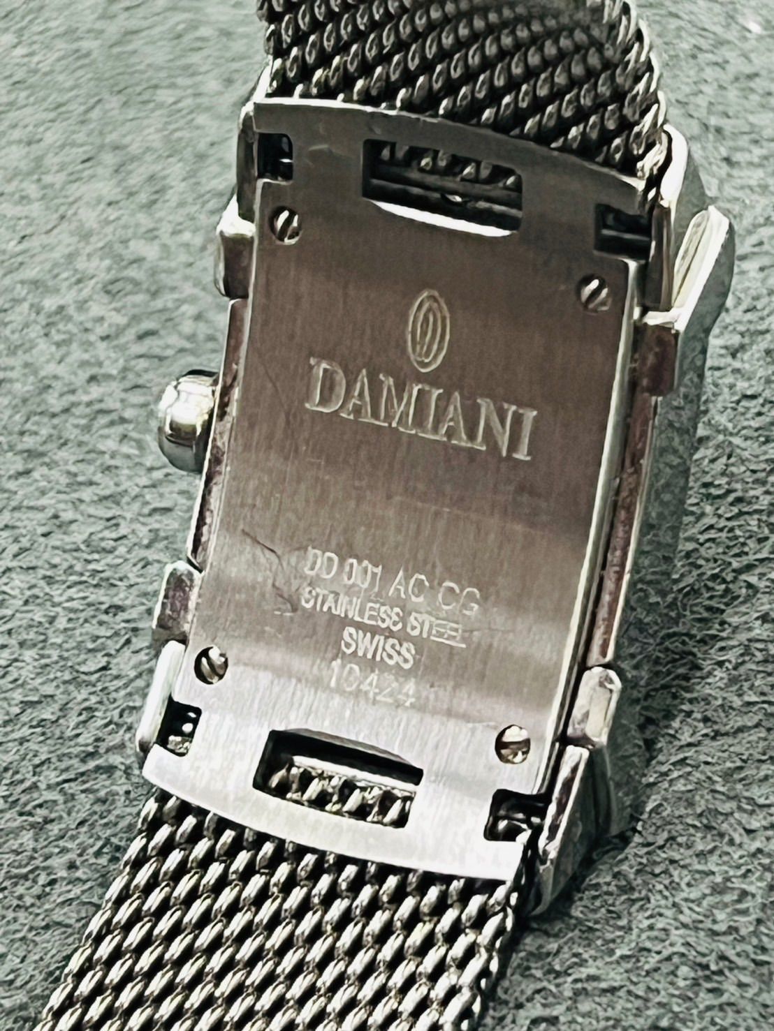 【電池交換済】ダミアーニ DD001ACCF エゴ クォーツ レディース 電池交換済】ダミアーニ Damiani DD001ACCF エゴ クォーツ