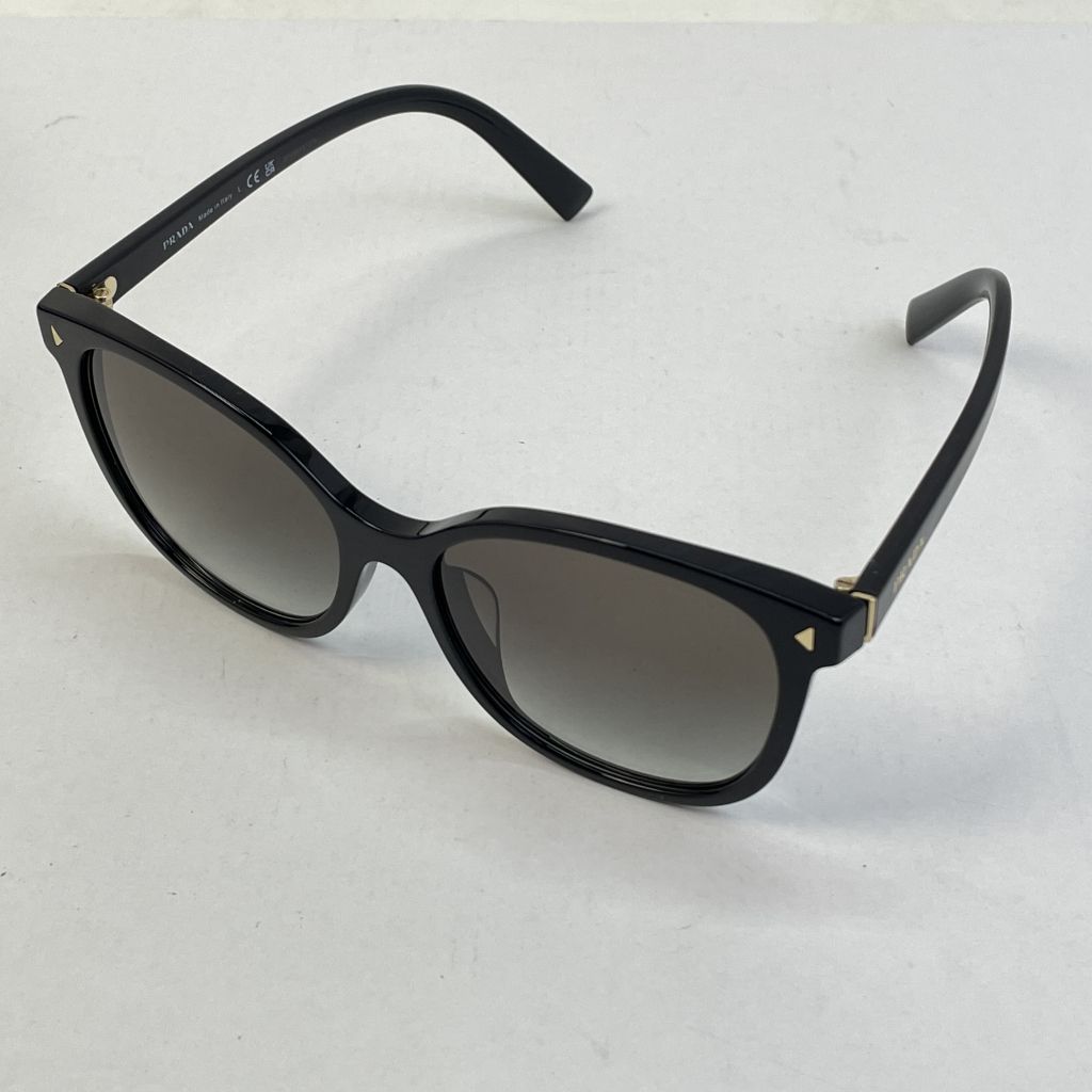PRADA プラダ　サングラス ケース付き 新品・箱ケース・保証書付き】PRADA プラダ サングラス ブラック