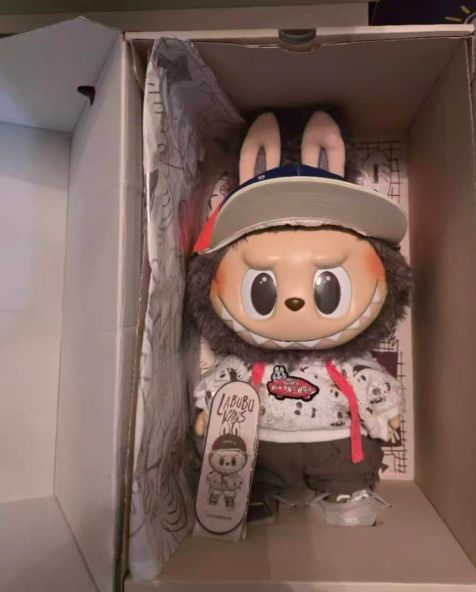 新品 未使用！【特别価格】正品！ POPMARTxVANS LABUBU THE