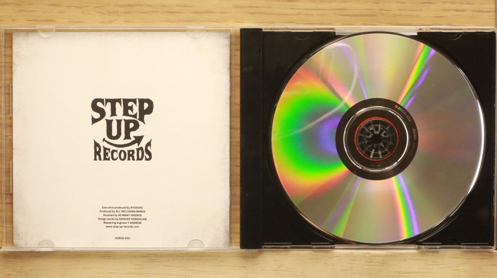 国内盤CD☆/V.A.□ OUT OF THIS WORLD 6 【SURCD032/4580122780326