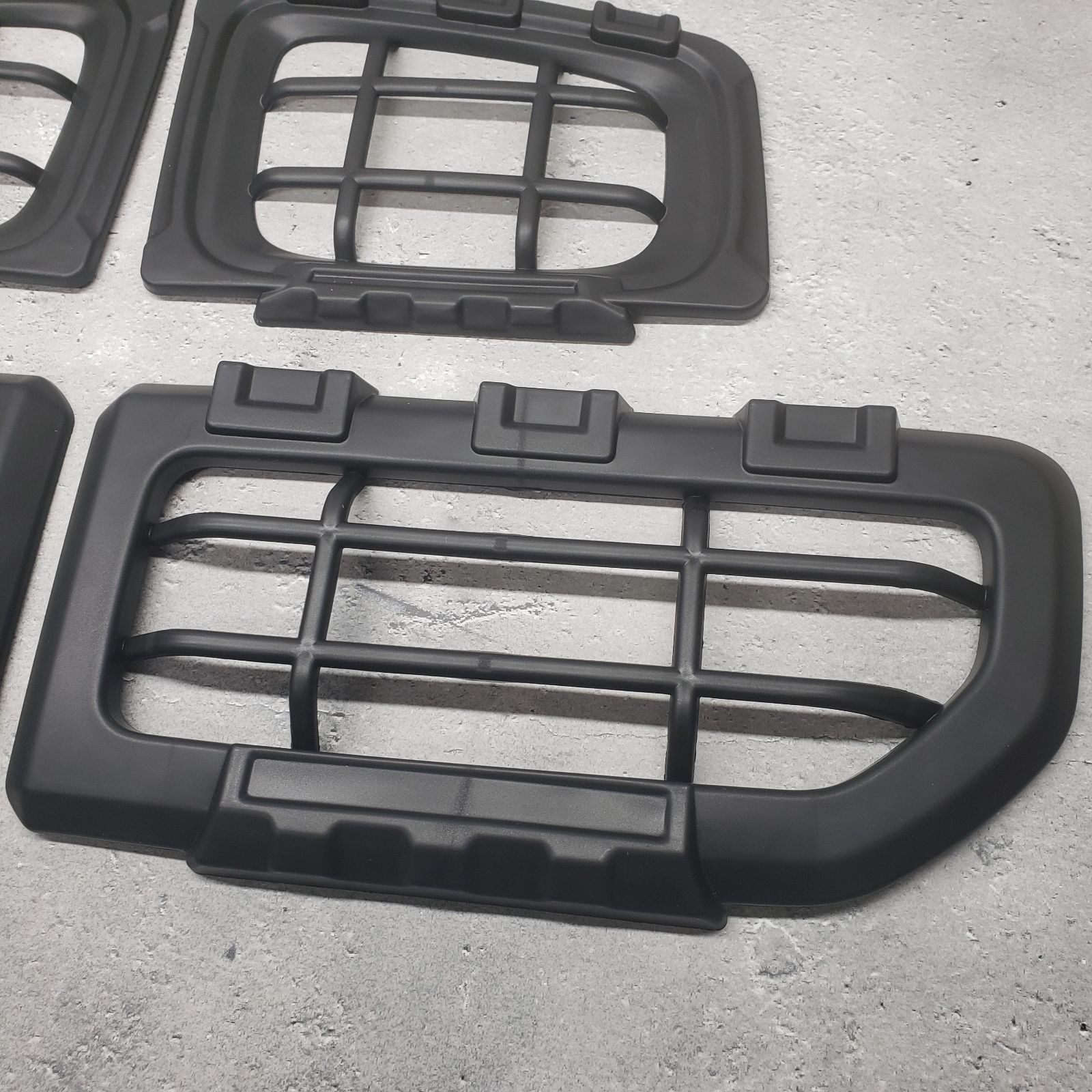 ジムニー JB74専用】 カバー3点セット 純正顔をポン付けでチョイ悪顔に