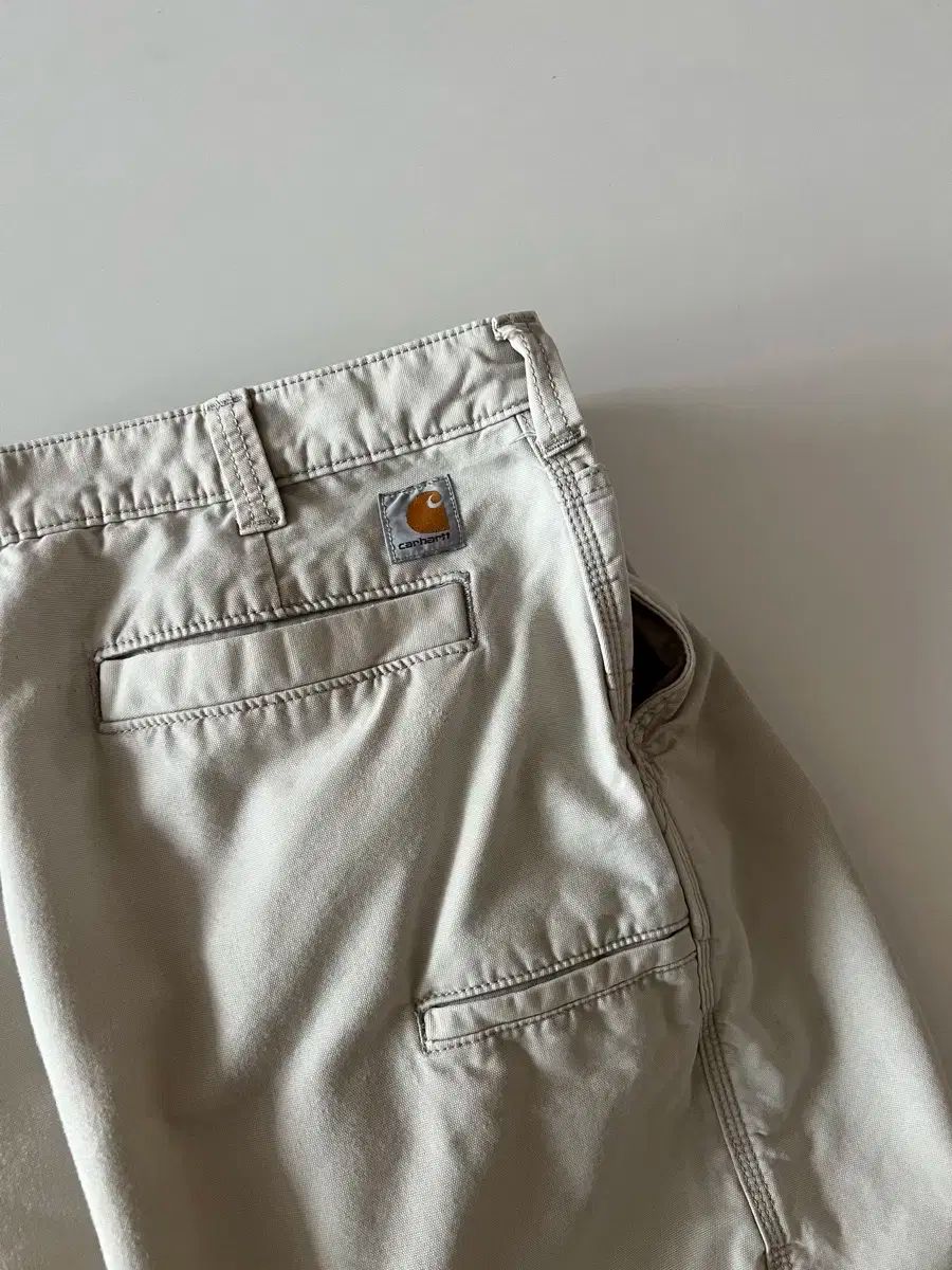 カーハート ハーフパンツ