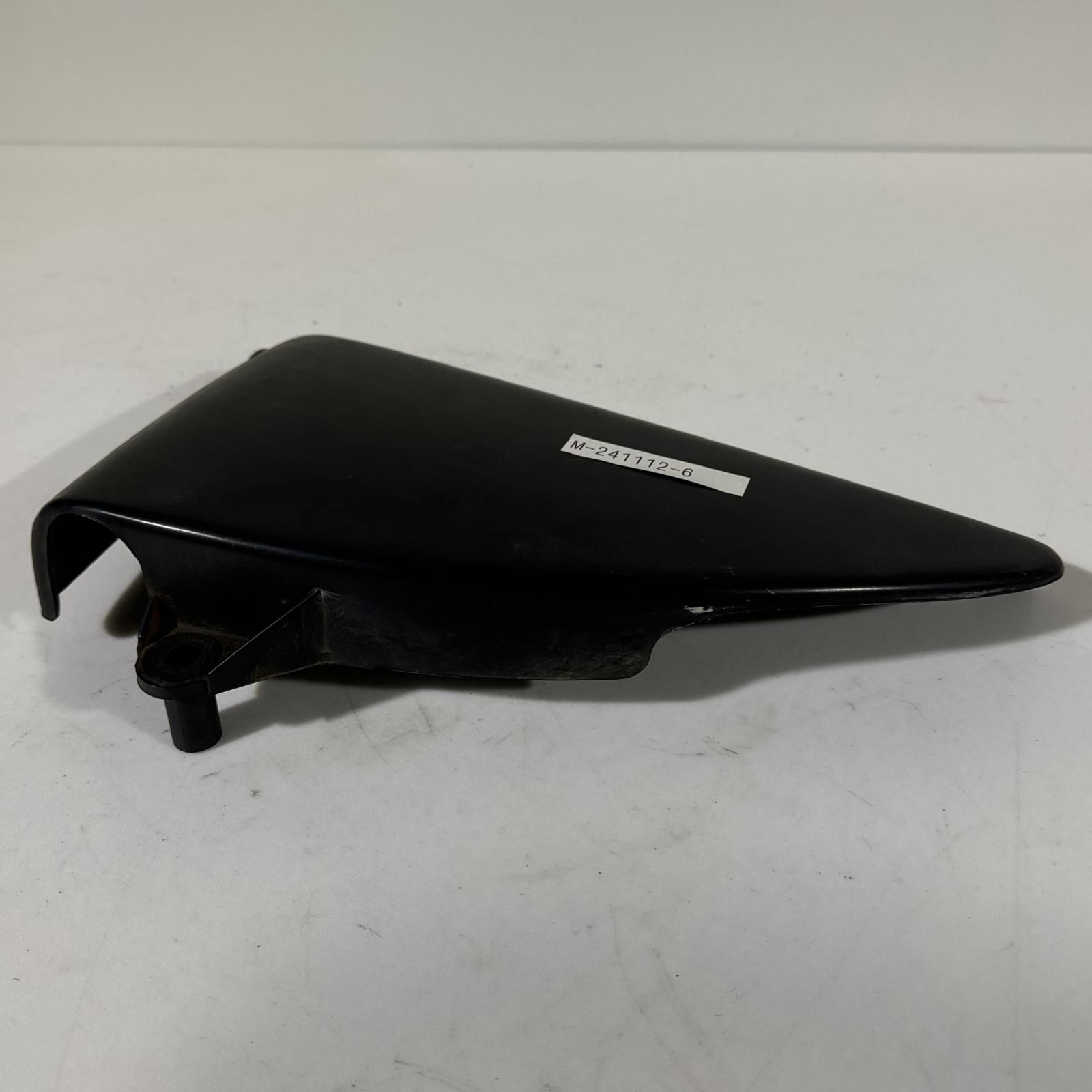 gs400 サイドカバー