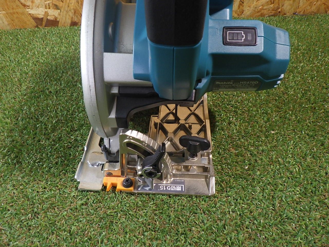 コンパクトで軽量 マキタ