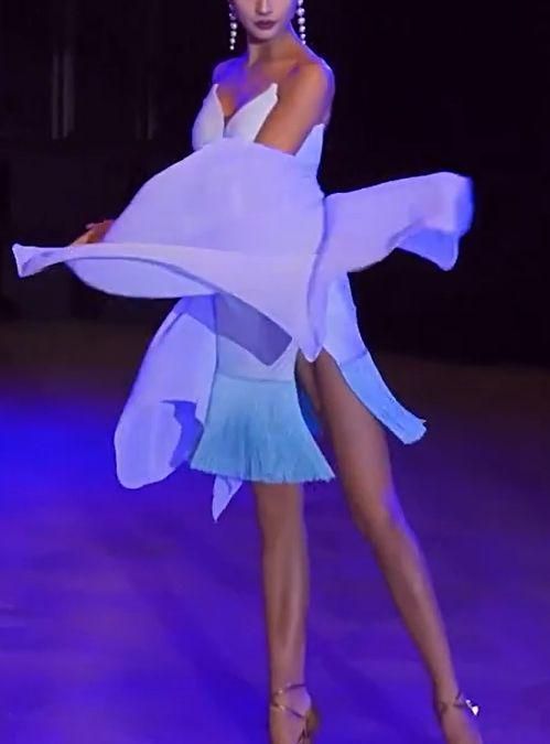 ラテンワンピースドレス