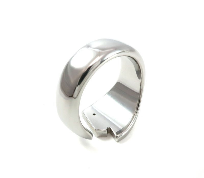 美品 エルメス リング カルーゼル 馬 メタリック仕上げ 白系 シルバー