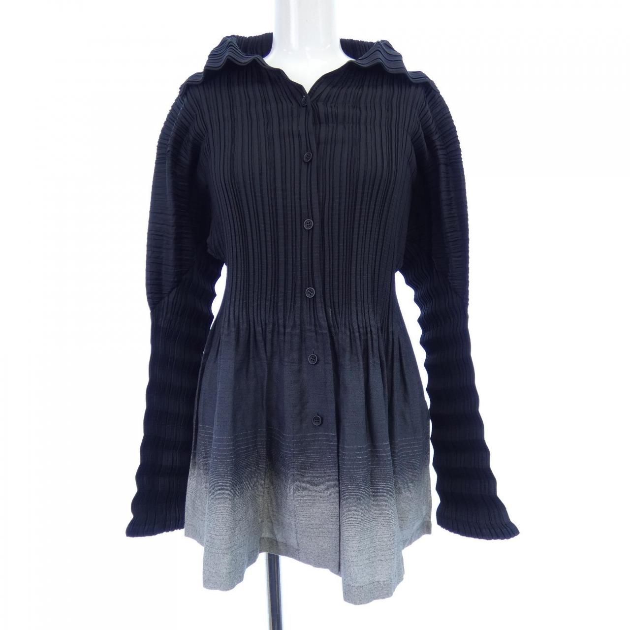 イッセイミヤケ ISSEY MIYAKE IM03FD703 カーディガン