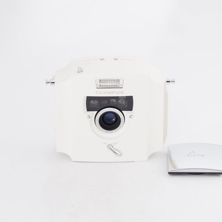 20000台限定 オリンパス Ecru エクリュ 35mm フィルムカメラ Lomopedia: Olympus Ecru · Lomography
