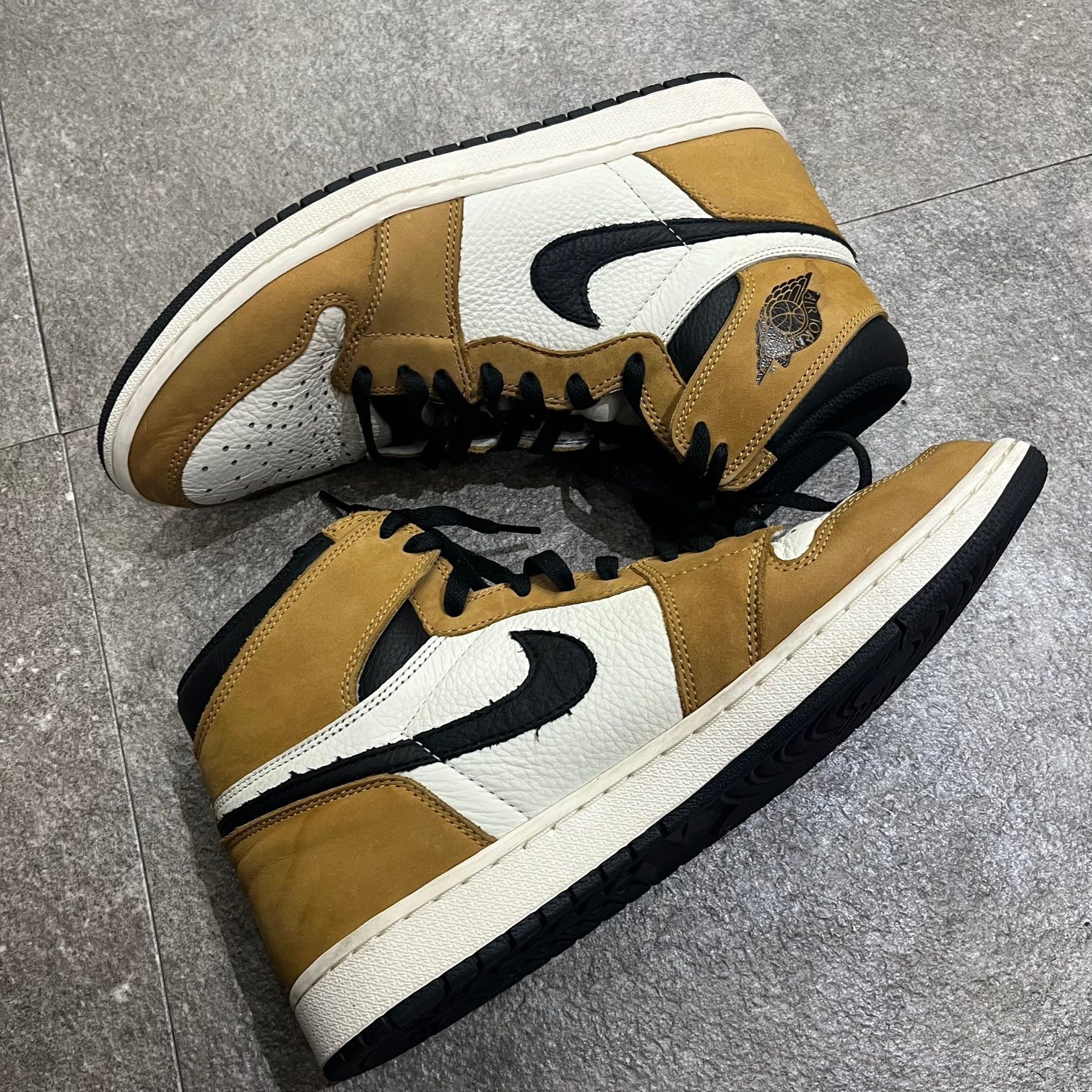 NIKE AIR JORDAN 1 RETRO HIGH OG ROOKIE OF THE YEAR ナイキ エア 