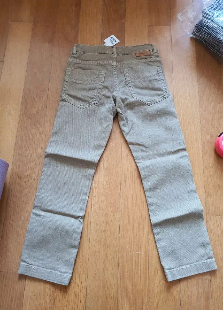 カーキ コットン