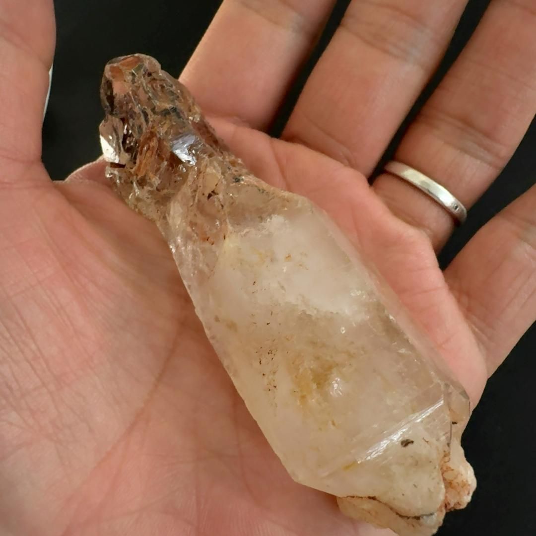 石油入り水晶 オイルインクォーツ