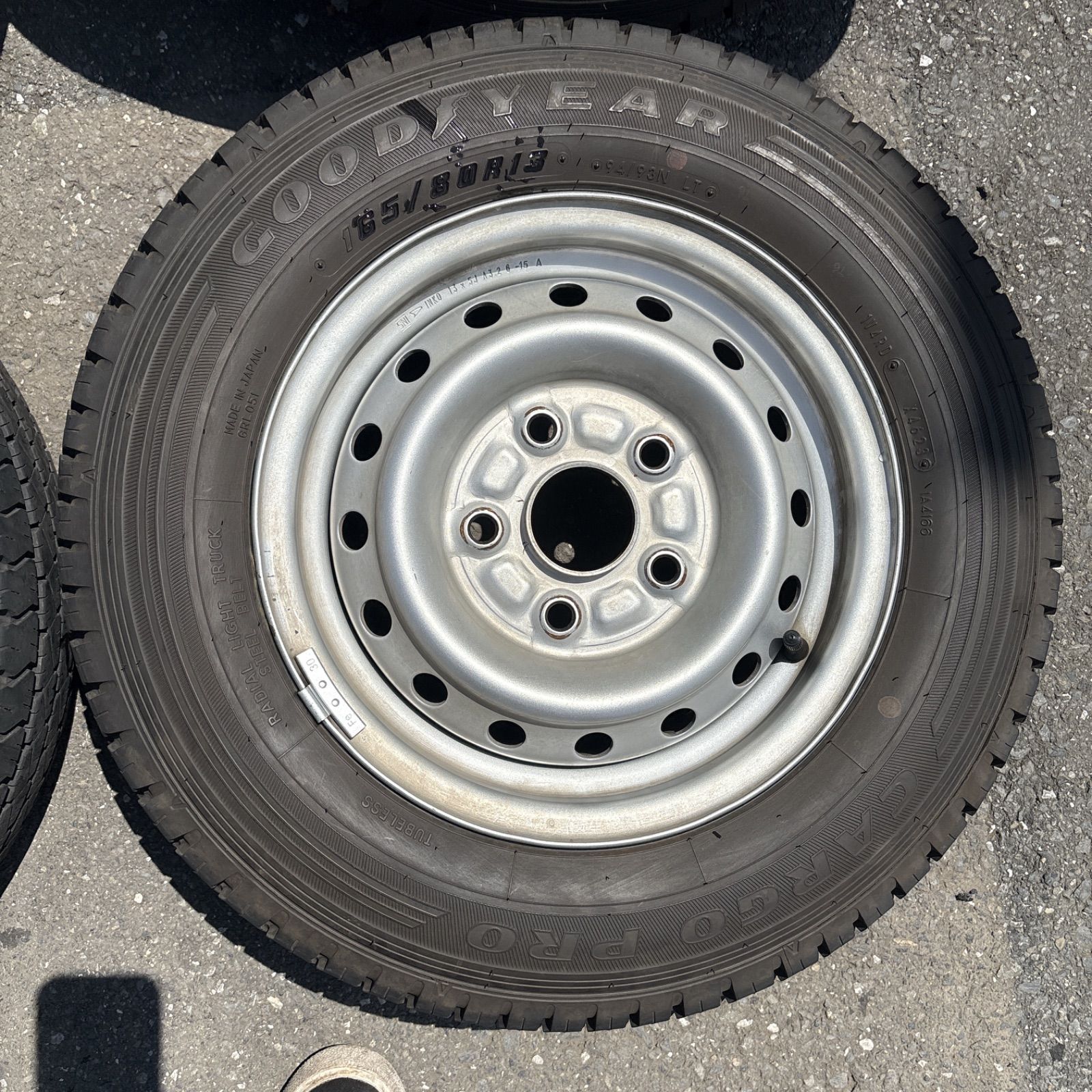 送料無料！！タウンエース ライトエース 純正ホイールタイヤセット 165