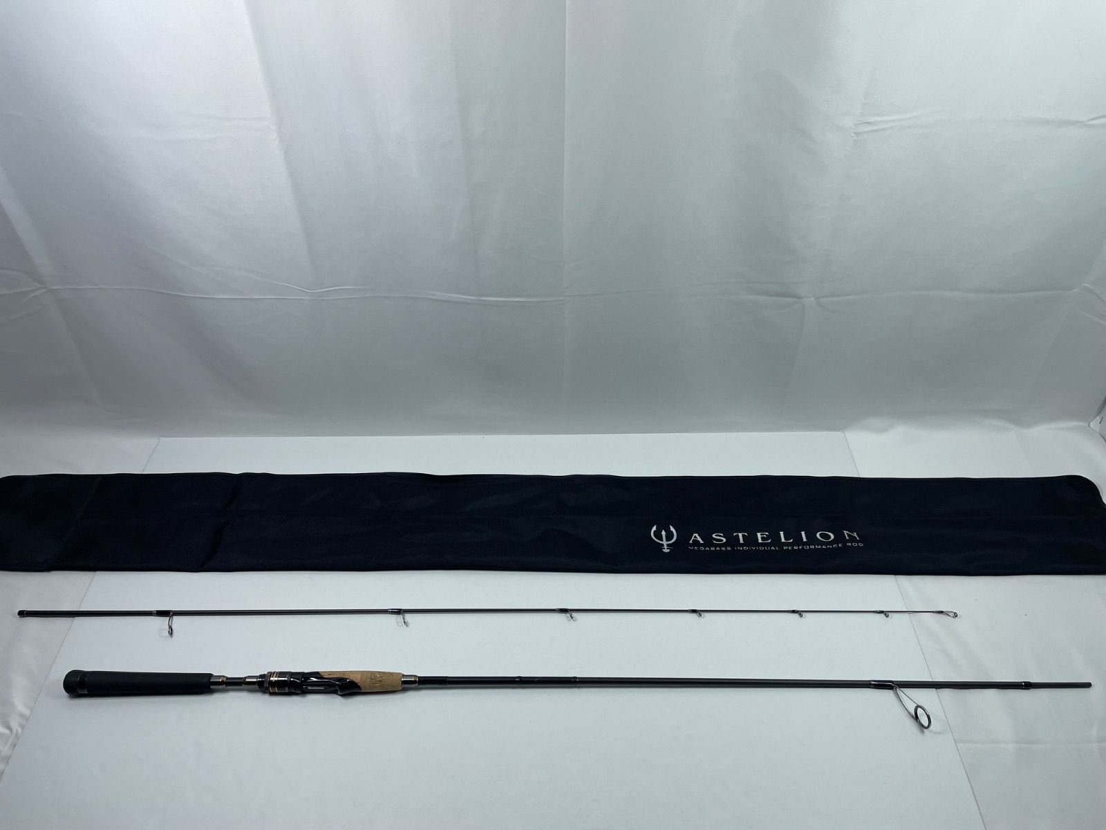 A1891 Megabass メガバス アステリオン AST-77L