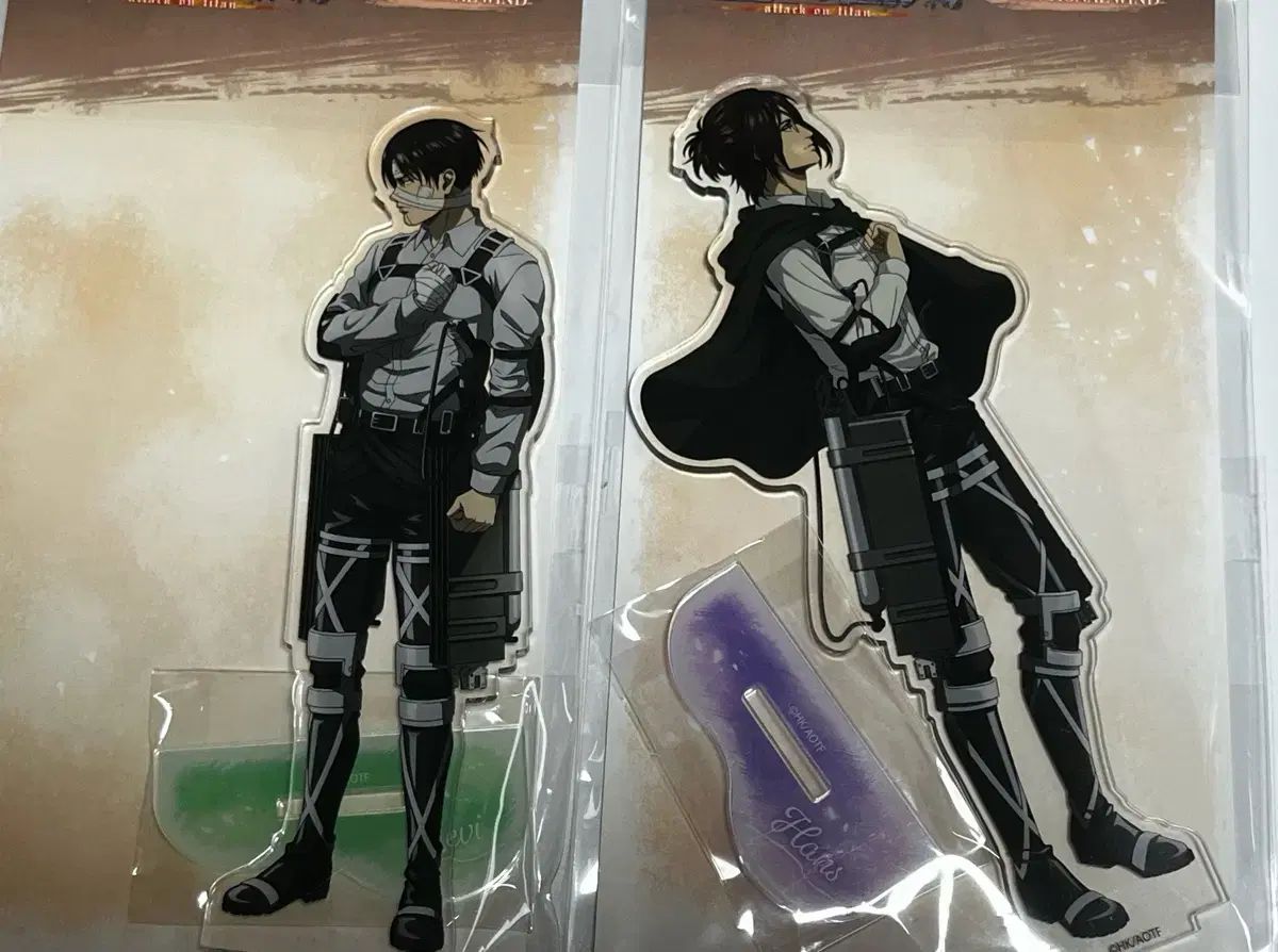 進撃の巨人 リヴァイ ハンジ アクリルスタンド チョンジ戦 まとめ