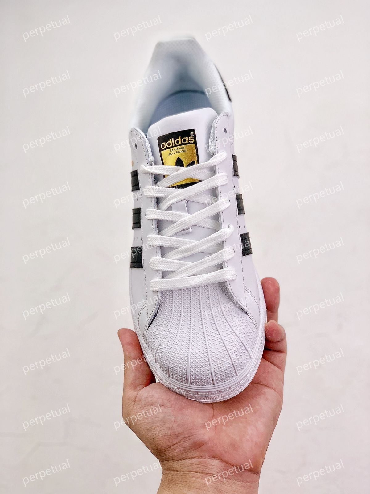 新品【Adidas】 originals superstar スニーカーホワイトゴールドスニーカー 男女同型