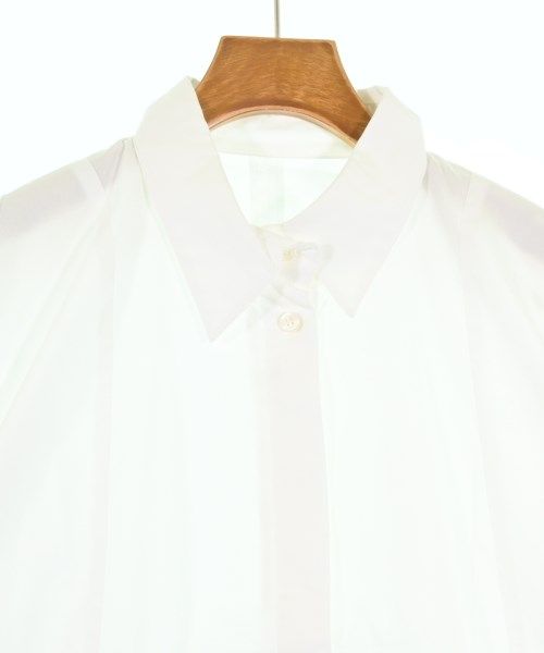 カジュアルシャツ