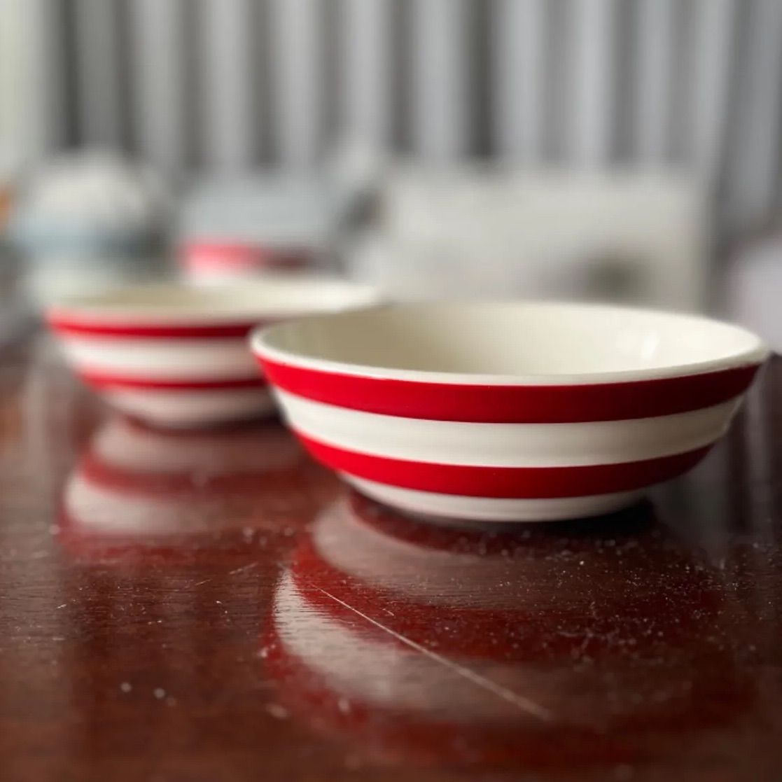 UK直輸入】コーニッシュウェア シリアルボウル 2個セット｜レッド