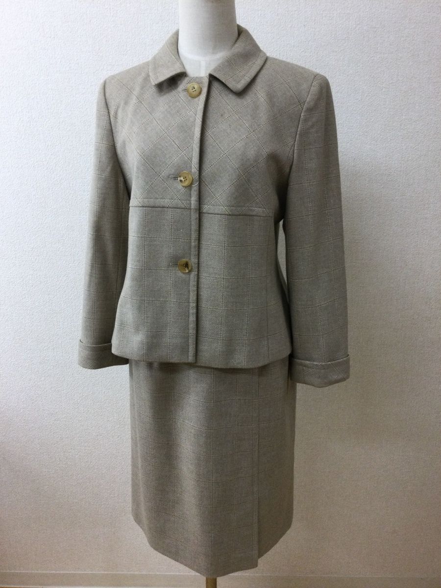 ベージュチェックスーツ カシミヤブレンド