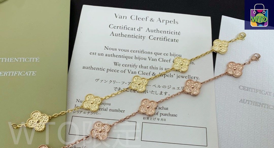 Van Cleef & Arpels ヴァン クリーフ＆アーペルのクラシックな四