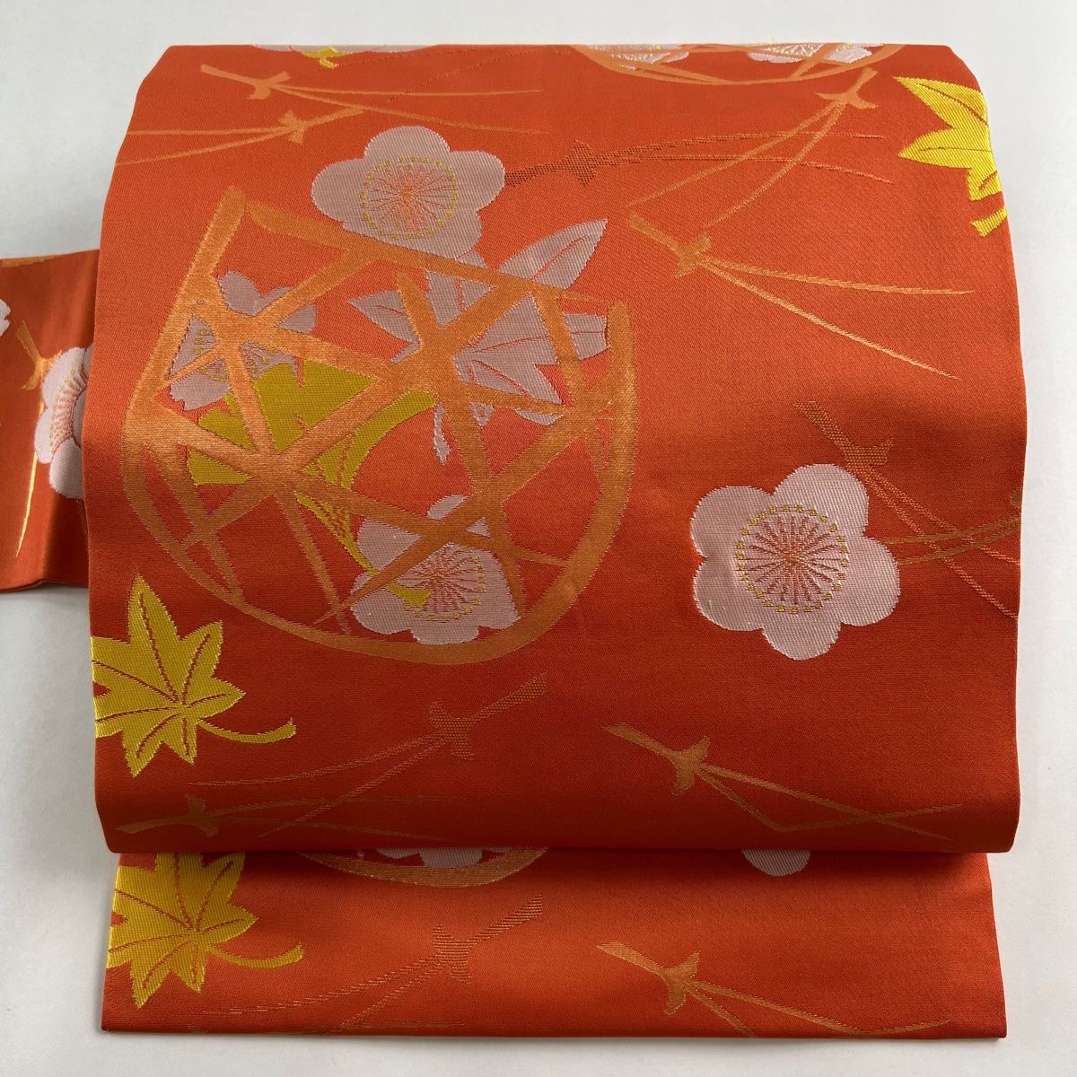 名古屋帯 秀品 桝屋高尾 落款 籠 松梅 箔 オレンジ 正絹