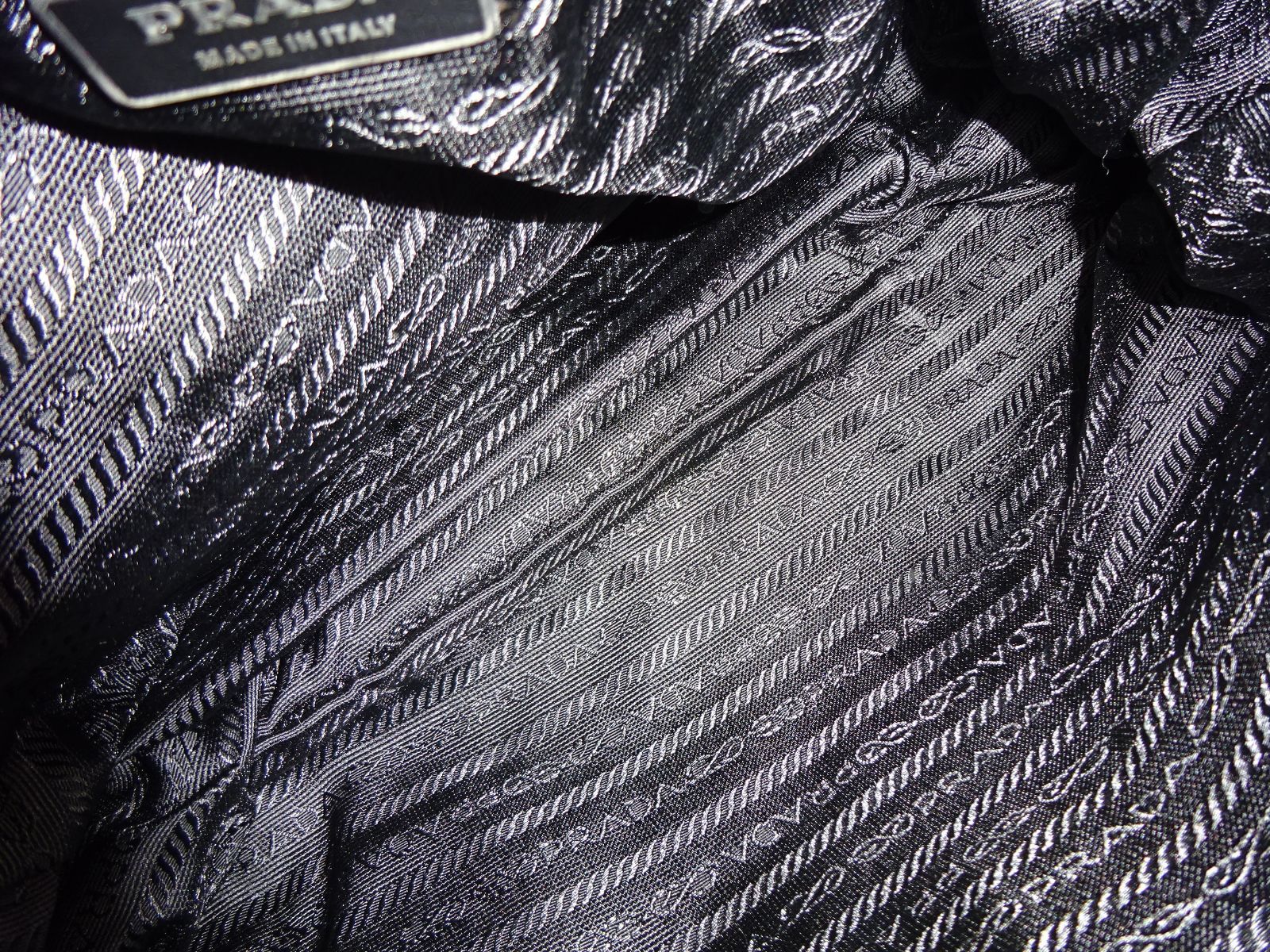 PRADA プラダ ショルダーバッグ メッセンジャーバッグ ナイロン 白タグ