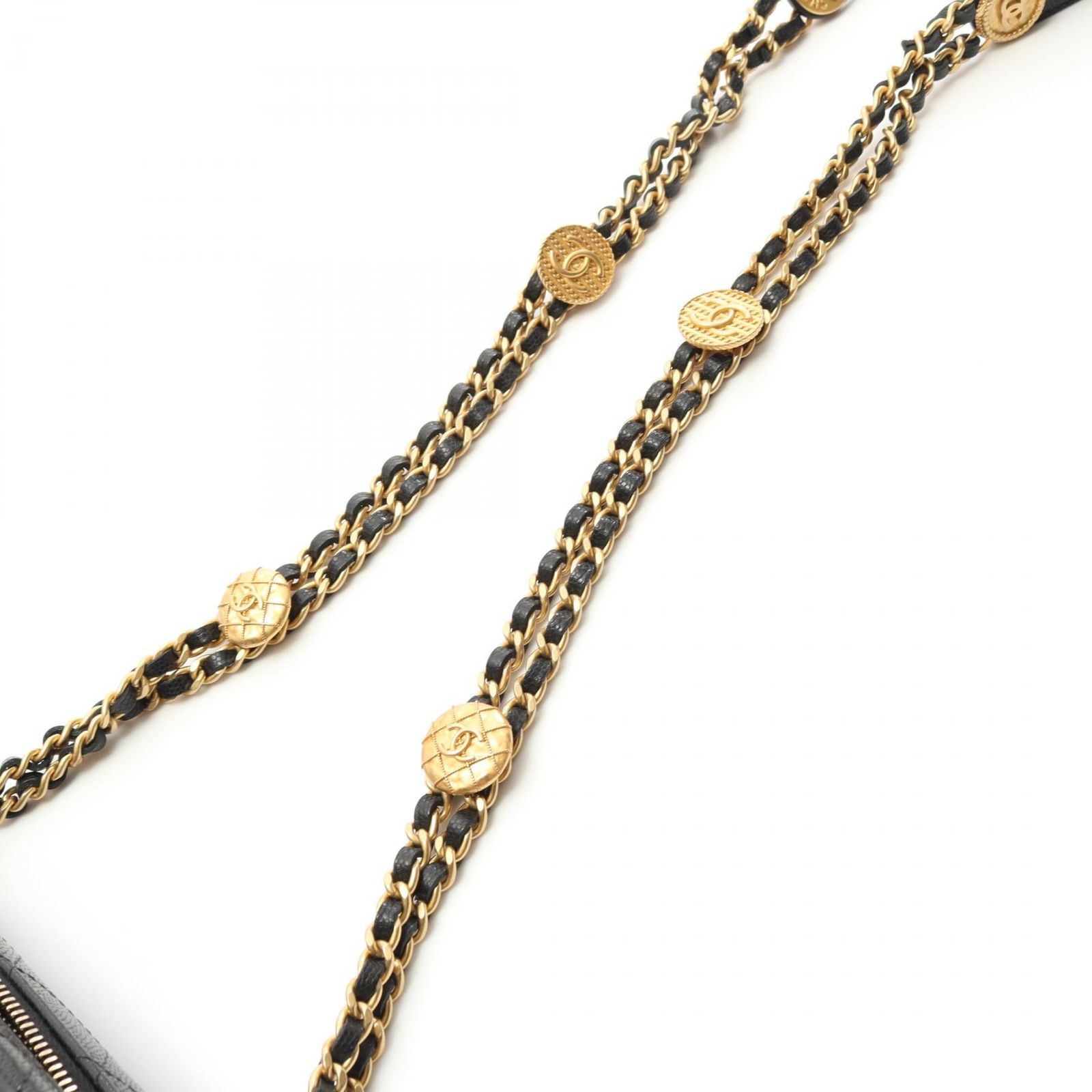 シャネル CHANEL ショルダーバッグ マトラッセ ミニ カメラバッグ 