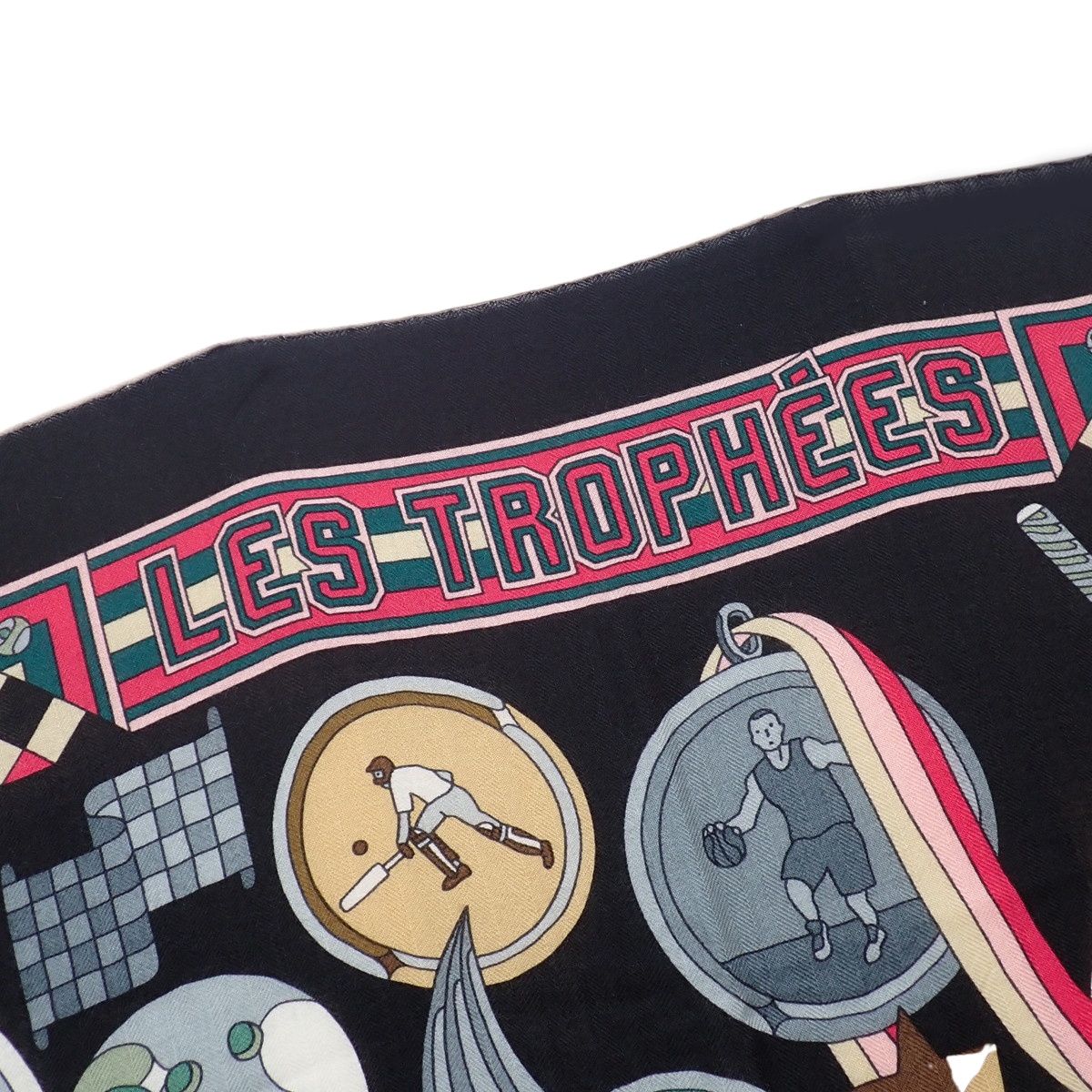 HERMES エルメス LES TROPHEES トロフィー カレジェアン ブラック黒 グリーン緑 マルチ カシミヤ シルク スカーフ カレ140 大判スカーフ ストール ファッション小物 レディース 40802159012 アラモード