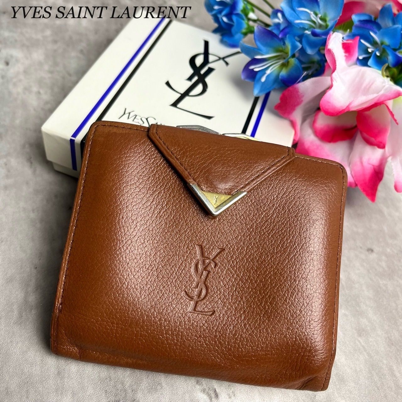 極美品 サンローラン YSL 長財布 カサンドラ Vステッチ ゴールドロゴ