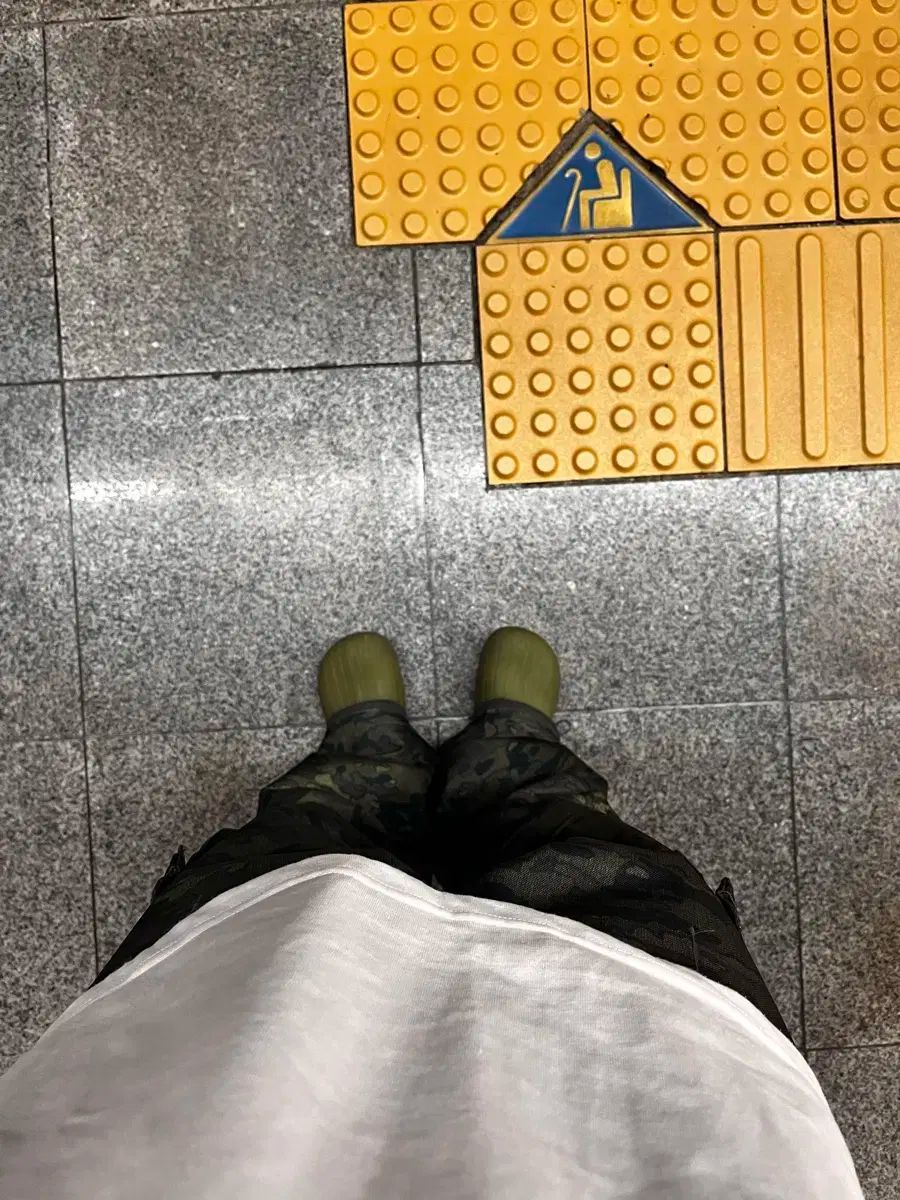 Camper カンペール