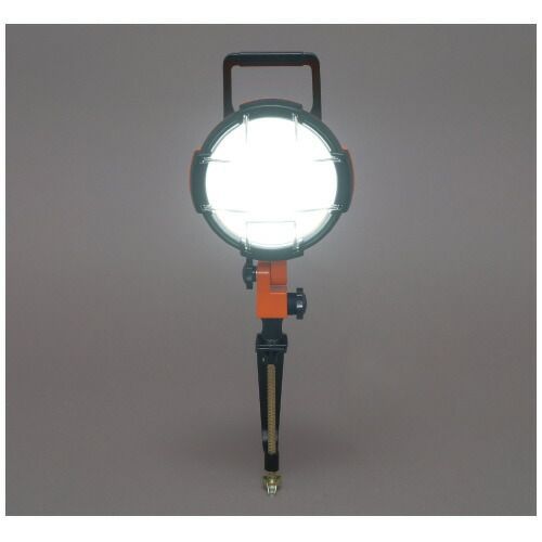 ＬＥＤクランプライト ＡＣ式 ５５００ｌｍLWT-5500C アイリスオーヤマ