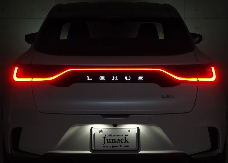 M s LEXUS レクサス LBX 2025.11- Junack LEDトランスワード イルミネーション リアエンブレム用 ホワイト ジュナック LTW-L1W-NA LTW-L1W-WH LTW-L1W-BK ガーニッシュ 要選択