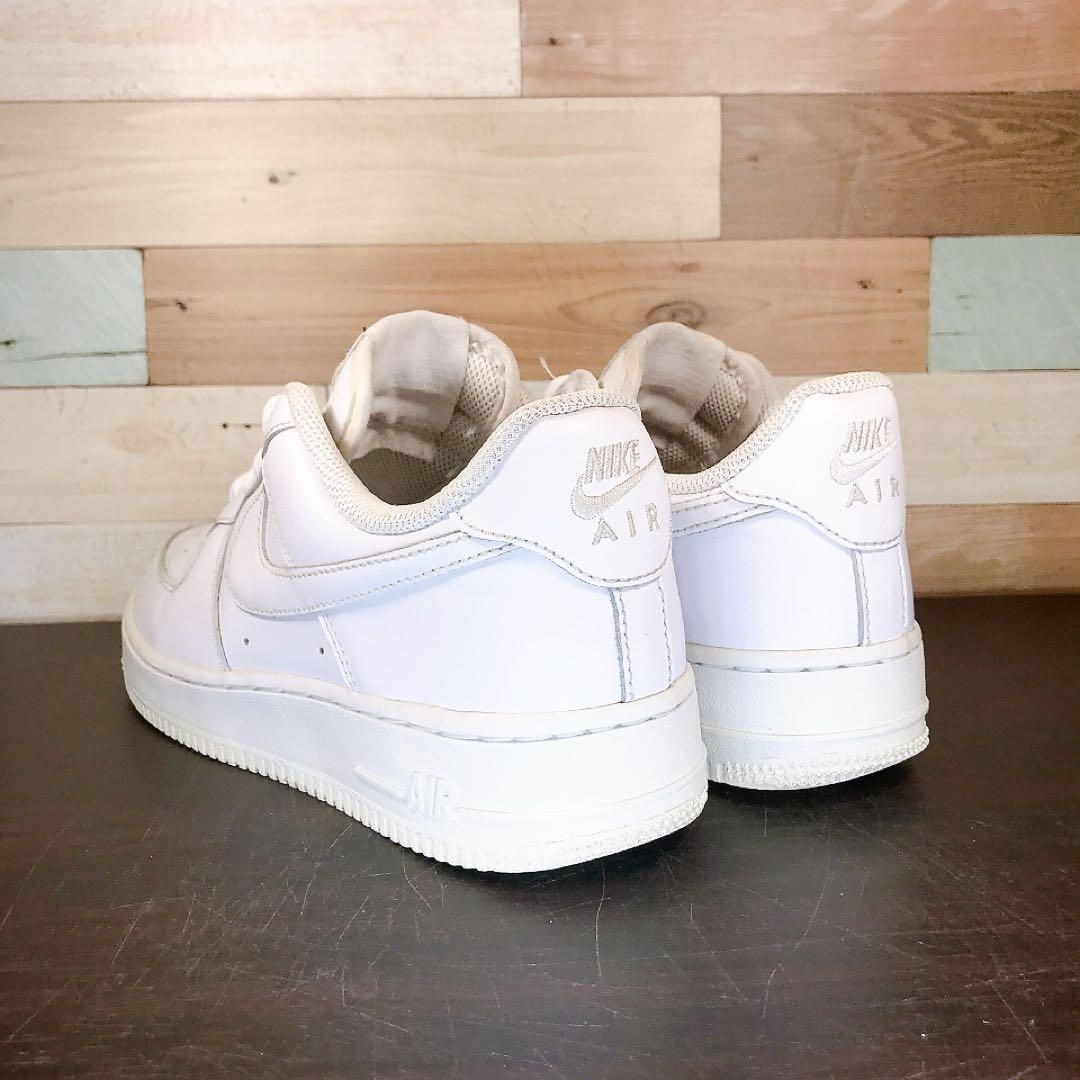 NIKE AIR FORCE 1 LOW 07 エア フォース 1 ロー カット ホワイト 白