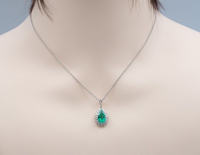 エメラルド　ネックレス　Pt900 Pt850 Pt900/Pt850 エメラルドネックレス 2.06ct メレダイヤ 0.48 ct