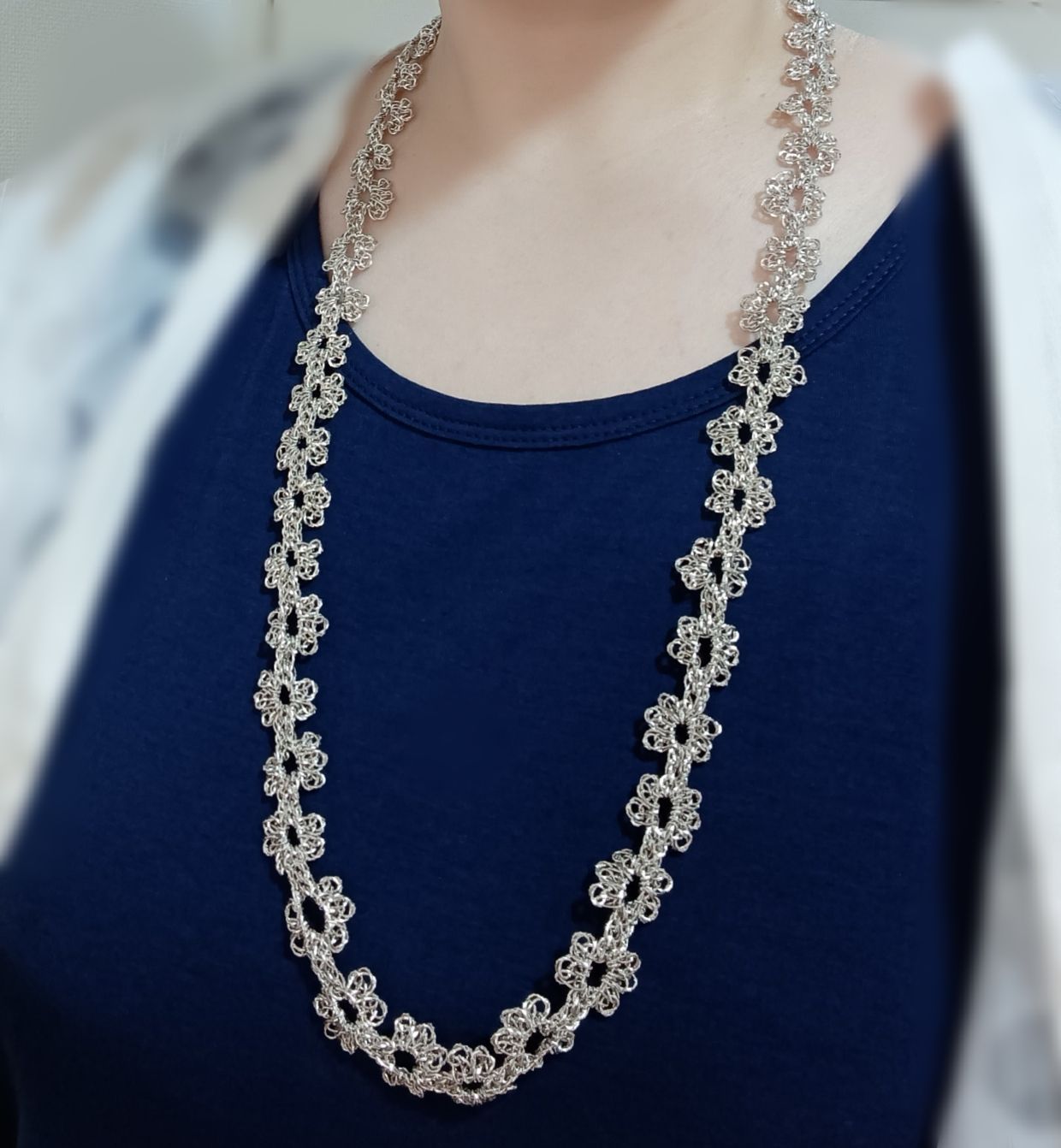 ネックレス かぎ編み ハンドメイド 花モチーフ メタリックフリーコード