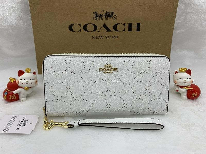 コーチ 長財布 COACH 財布 ホワイト白 ストラップ付き シグネチャー アコーディオン ウォレット プレゼント 贈り物 ギフト ラウンドファスナー ロング ジップ ファッション レディース ストラップ付き 新品 未使用  C4715 C043Z-25