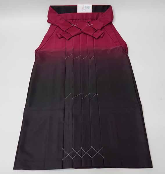 袴 単品 無地袴 女児 ジュニア用 赤 暈し SSサイズ 袴丈84cm 適合身長138ｃｍ～145cm 行灯袴 ヘラあ NO41491