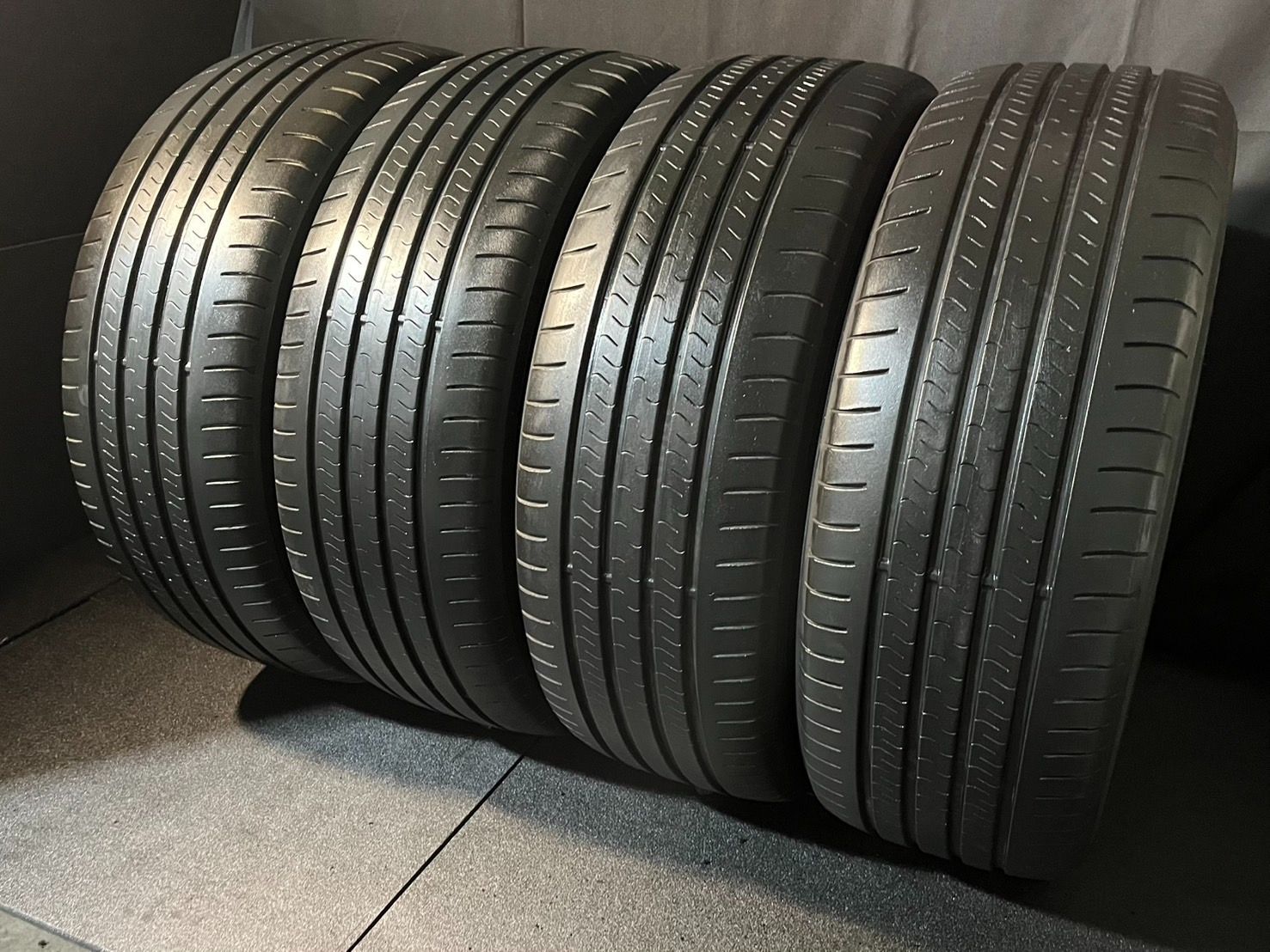 2025年製 約8.2～8.5分山 トーヨータイヤ TOYO TIRES プロクセス PROXES Sport 225|55R19 4本 送料無料 h_556