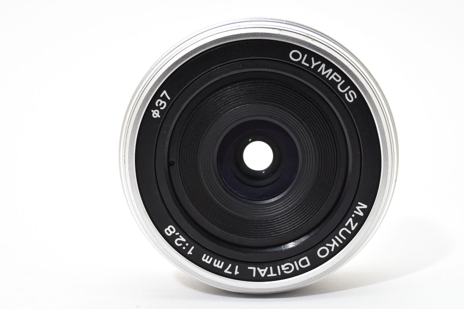 OLYMPUS オリンパス M.ZUIKO DIGITAL 17mm F2.8 パンケーキレンズ 単焦点レンズ シルバー ＃3289