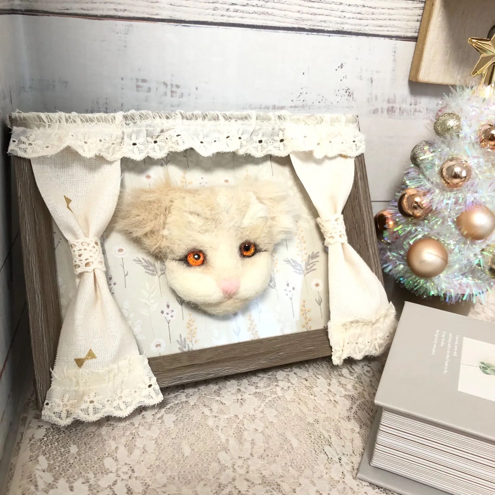 羊毛フェルト 猫 木製フォトフレーム 飾り アンティーク調