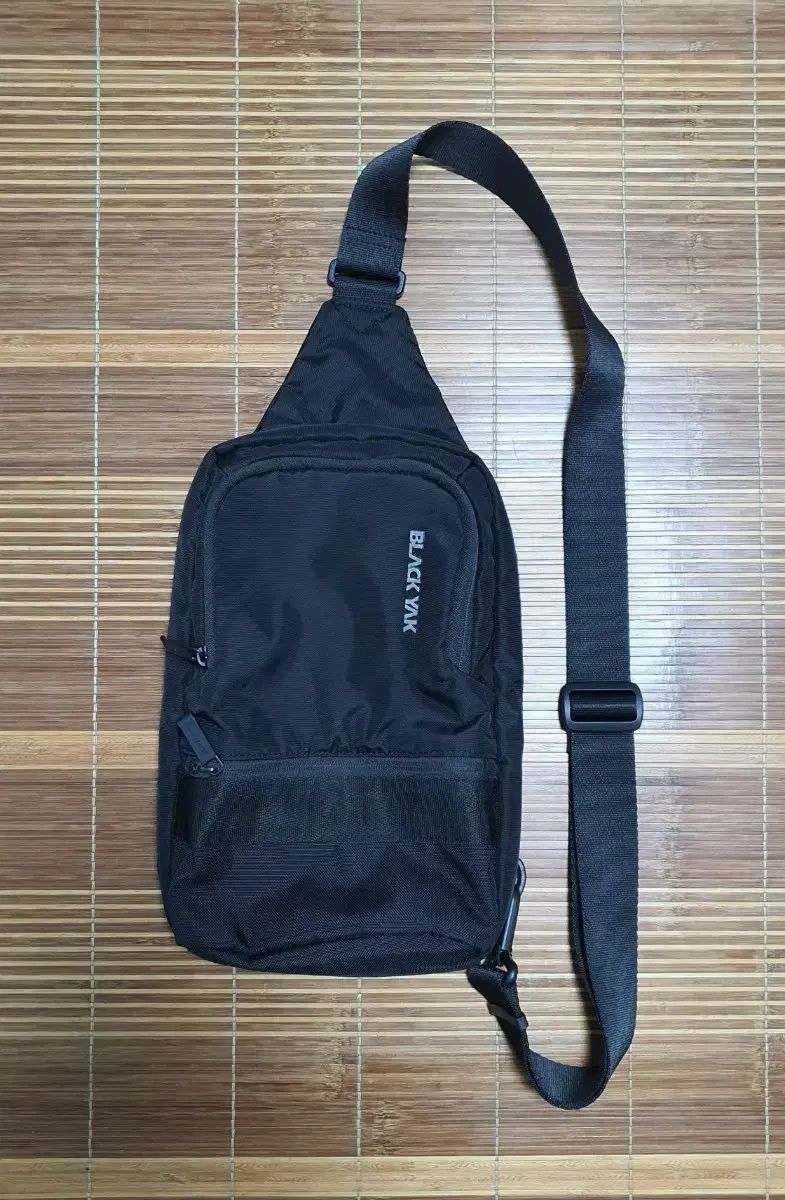BLACKYAK ブラックヤク スリングバッグ