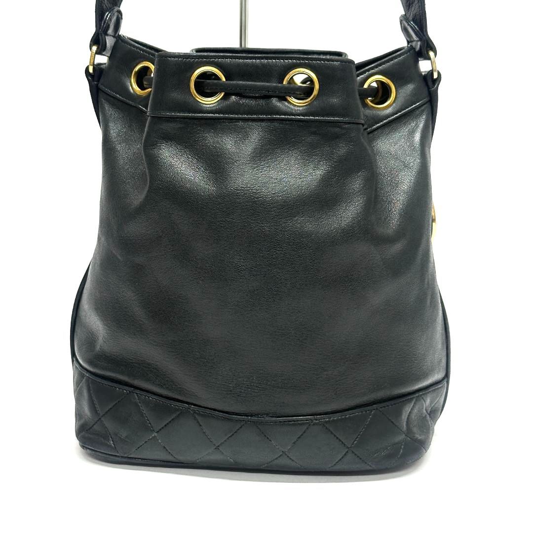 美品 CHANEL マトラッセ ラムスキン 巾着 ショルダーバッグ ビンテージ CHANEL シャネル マトラッセ 巾着ショルダーバッグ ゴールド金具