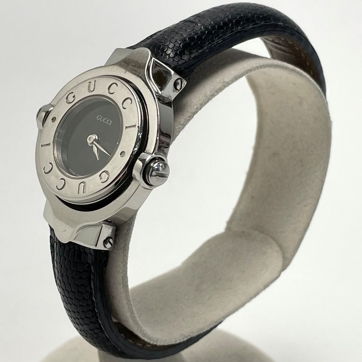 GUCCI グッチ バングル ブラック 6600L クオーツ 腕時計 レディース  