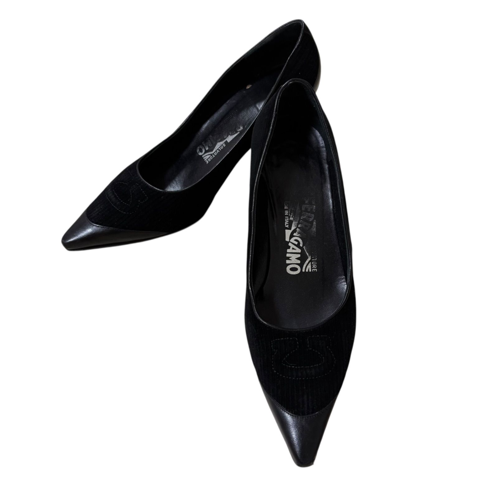 Z1563Salvatore Ferragamo フェラガモ パンプス ヒール ヴァラロゴ