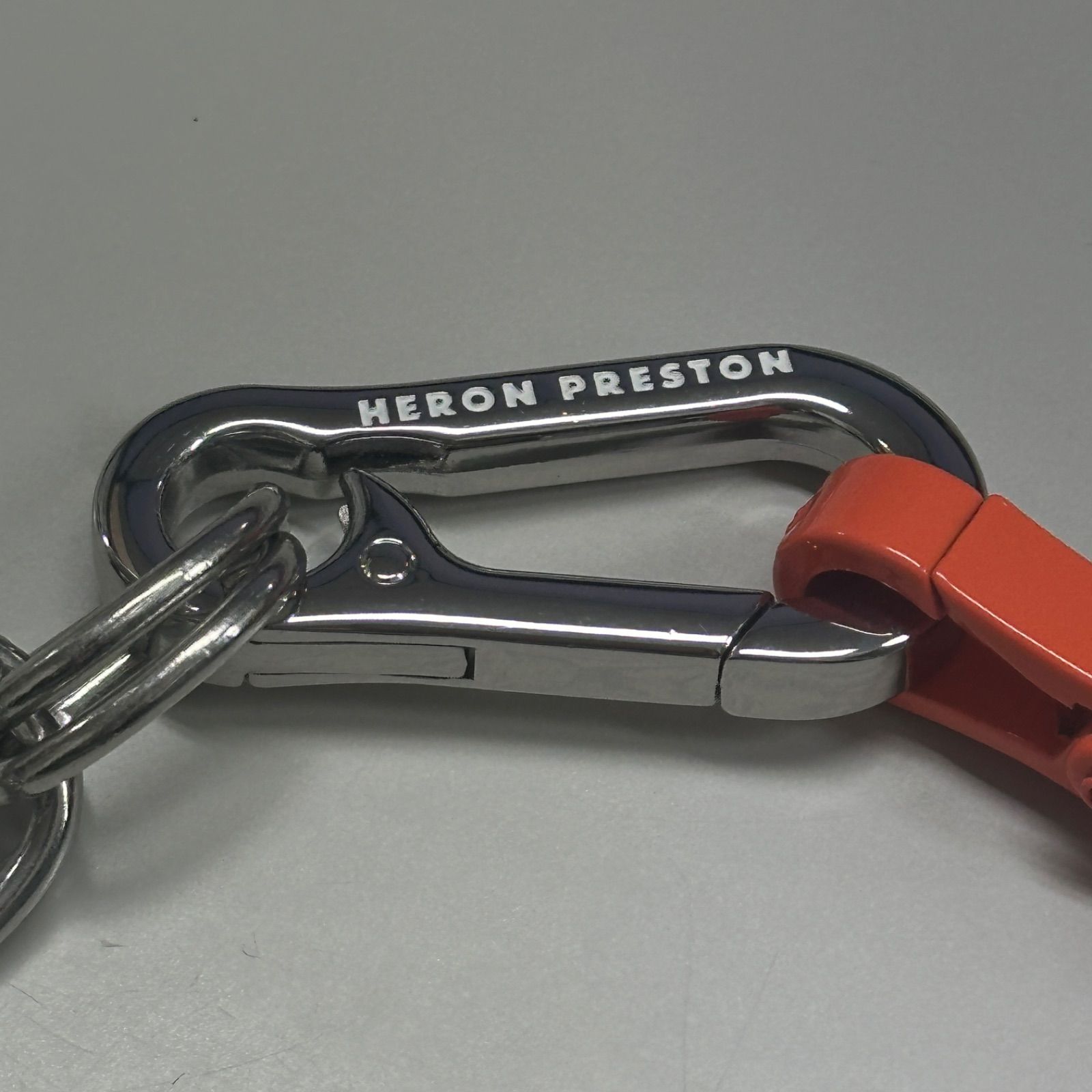 HERON PRESTON マルチチェーンネックレス カラビナチェーンネックレス