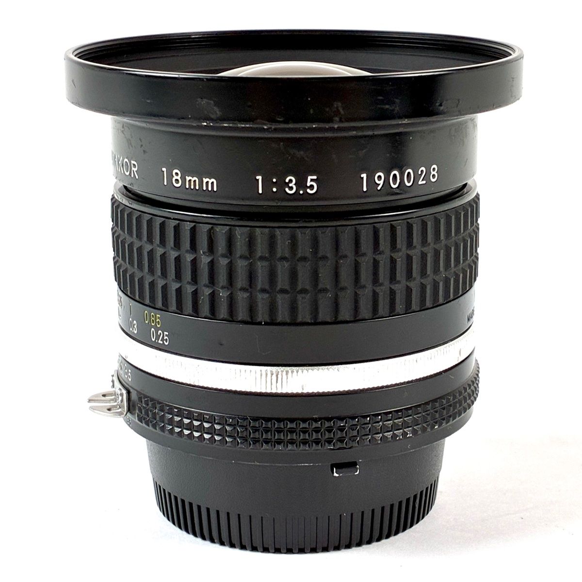 美品 Nikon ニコン Ai-s NIKKOR 18mm F3.5 広角 単焦点オールドレンズ