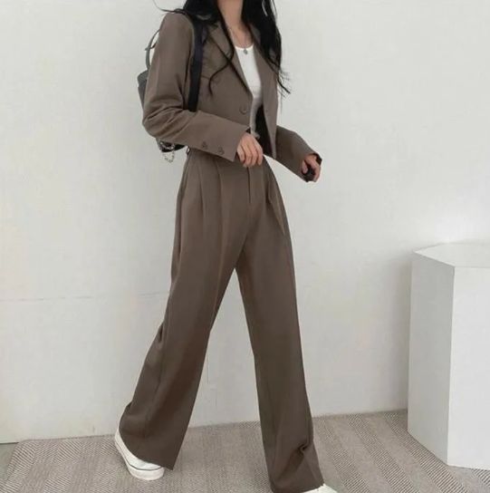 一部 スーツ レディース セットアップ パンツスーツ ジャケット 2点セット おしゃれ カジュアル オフィス 洗える 大きいサイズ 説明会 結婚式 通勤 卒園式 ダブルボタン パンツセットアップ 