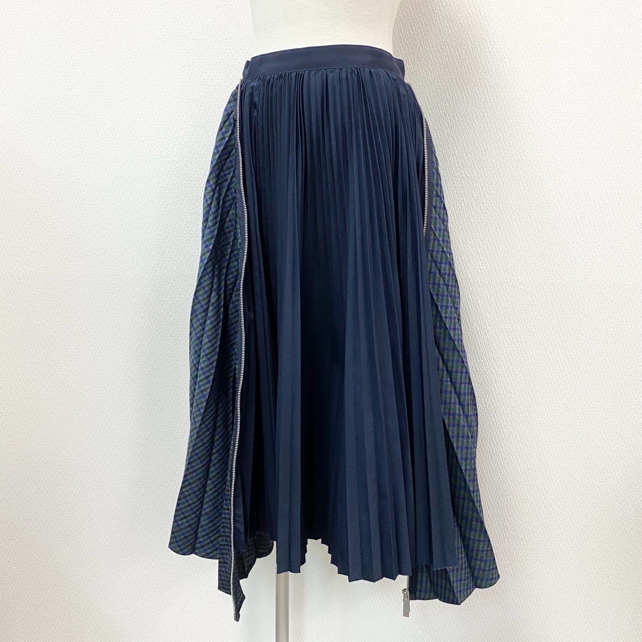 72a14 Sacai サカイ Zip Detail Pleated Skirt ジップデザイン