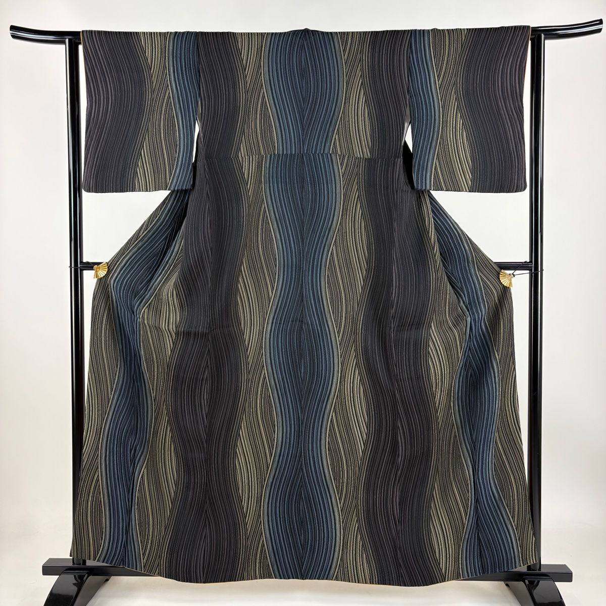 小紋 身丈158.5cm 裄丈62cm S 袷 よろけ縞 墨色 正絹 秀品