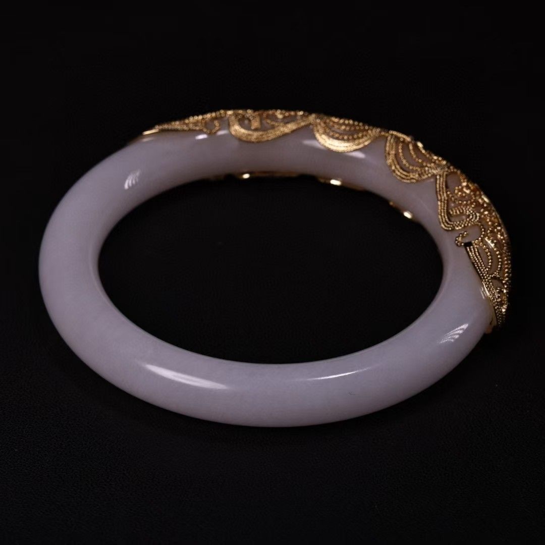 中国古美術.白玉腕輪.宝石を嵌める.木箱付.昔の貴婦人アクセサリー