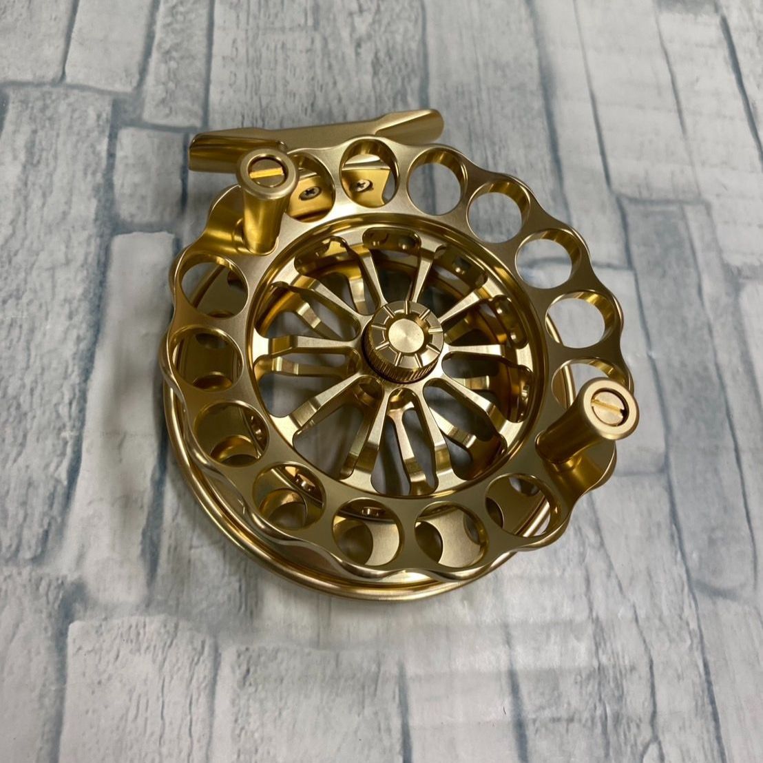 DAIWA チヌマスター90 タイコリール